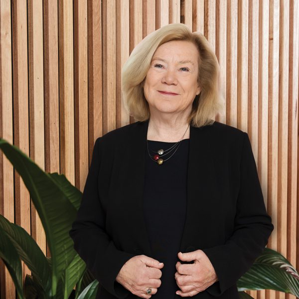 Janet Leslie, Independent Director and Deputy Chair 